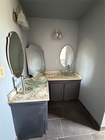 12306 E 18th Place, Tulsa, OK 74128