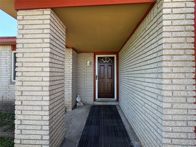 12306 E 18th Place, Tulsa, OK 74128