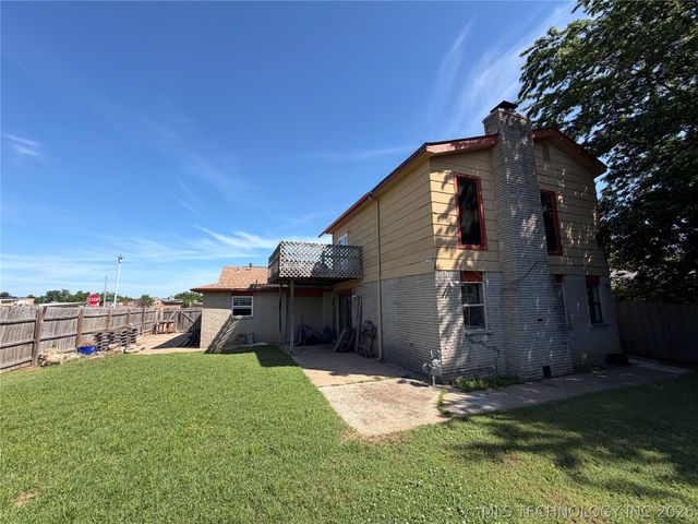 12306 E 18th Place, Tulsa, OK 74128