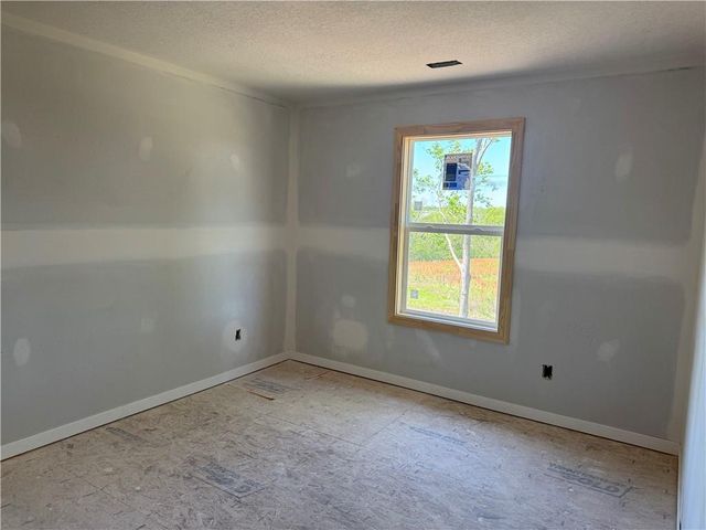 20774 Emerald Street, Spring Hill, KS 66083