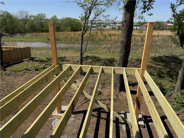 20774 Emerald Street, Spring Hill, KS 66083