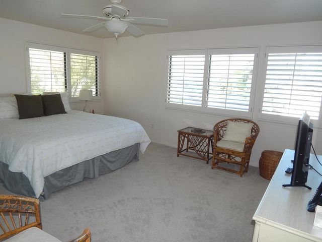 2010 Lawrence Crossley Road 1, Palm Springs, CA 92264