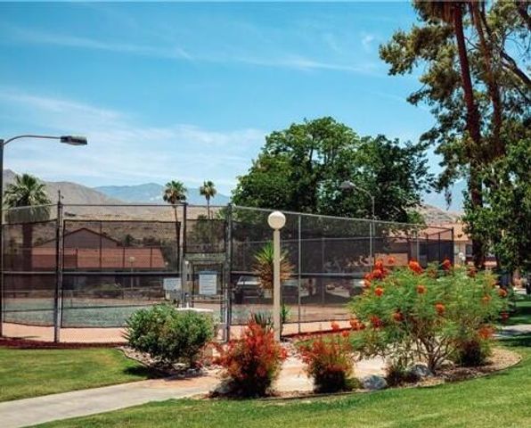 2010 Lawrence Crossley Road 1, Palm Springs, CA 92264