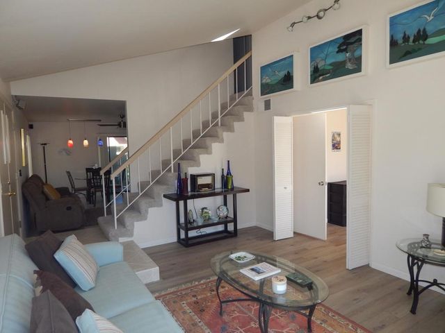 2010 Lawrence Crossley Road 1, Palm Springs, CA 92264