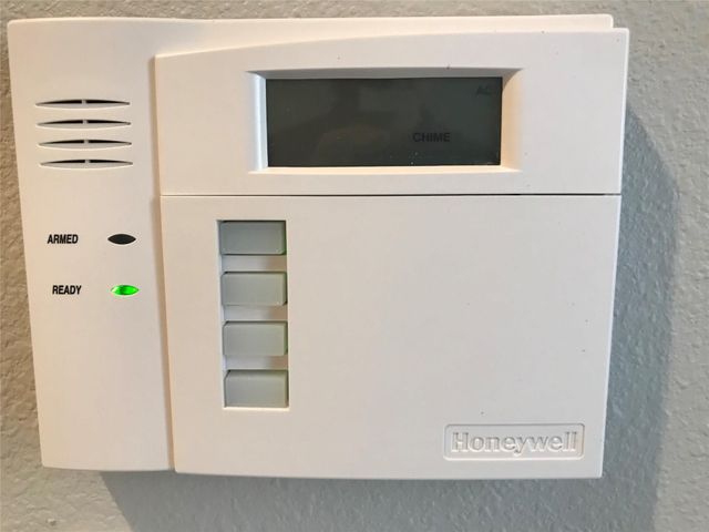 1111 Edwards Street, Houston, TX 77007