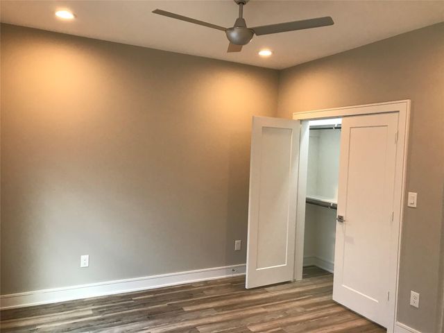 1111 Edwards Street, Houston, TX 77007