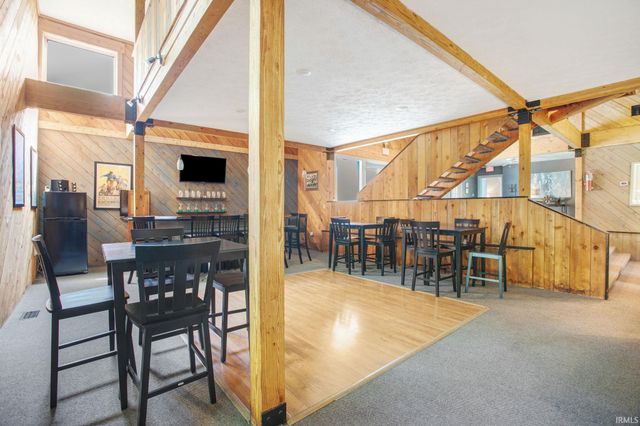 18120 Stoneridge St Apt B, South Bend, IN 46637