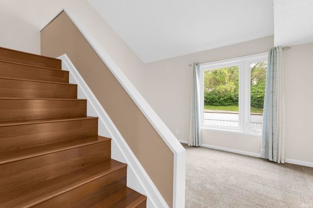 18120 Stoneridge St Apt B, South Bend, IN 46637
