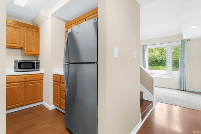 18120 Stoneridge St Apt B, South Bend, IN 46637
