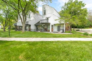 18120 Stoneridge St Apt B, South Bend, IN 46637