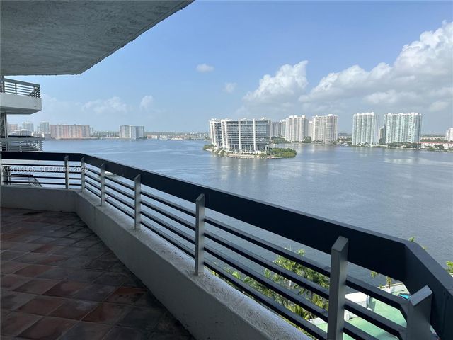 19101 NE 36th Court 1602, Aventura, FL 33180