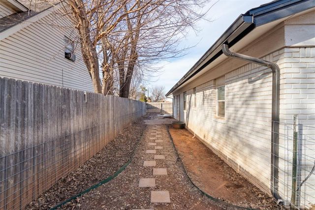 652 Reynolds Road, Edmond, OK 73013