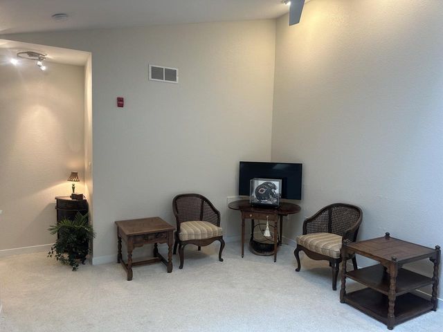 W397N5996 Autumn Woods DRIVE, Oconomowoc, WI 53066
