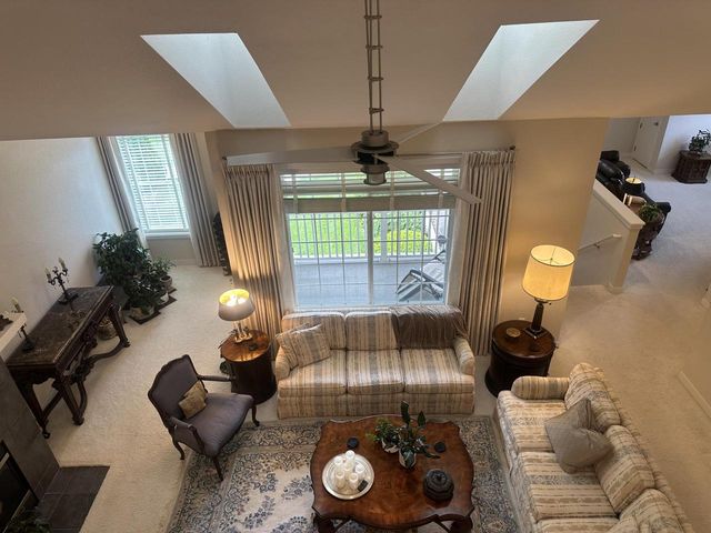 W397N5996 Autumn Woods DRIVE, Oconomowoc, WI 53066