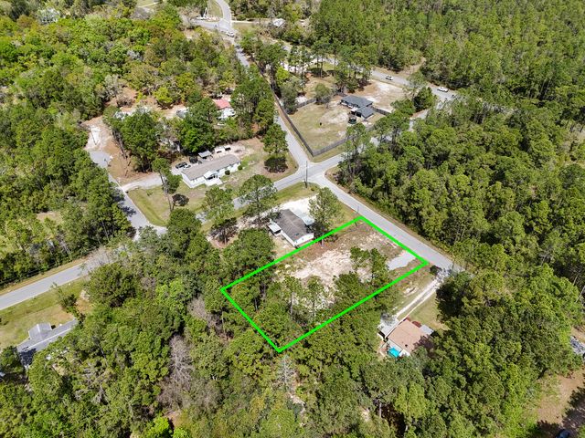 164 Memorial Lane, Freeport, FL 32439
