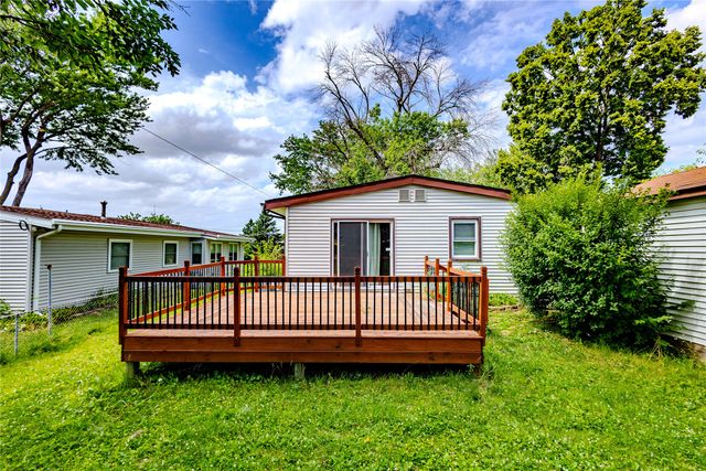 2507 E Tiffin Avenue, Des Moines, IA 50317
