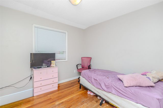 2507 E Tiffin Avenue, Des Moines, IA 50317
