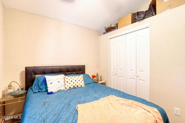 14241 SMOKEY POINT Drive, El Paso, TX 79938