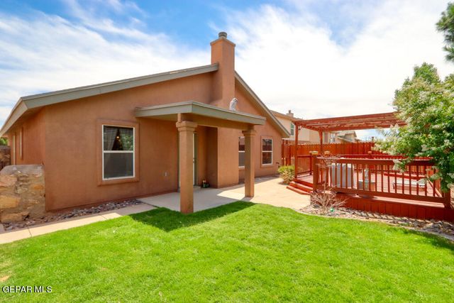 14241 SMOKEY POINT Drive, El Paso, TX 79938