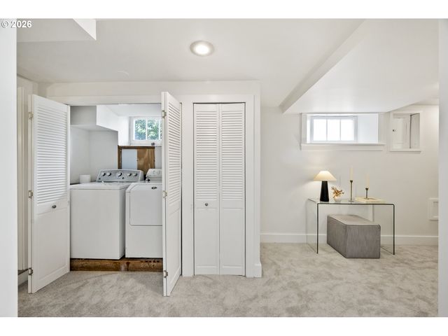 530 Se 71ST Ave, Portland, OR 97215
