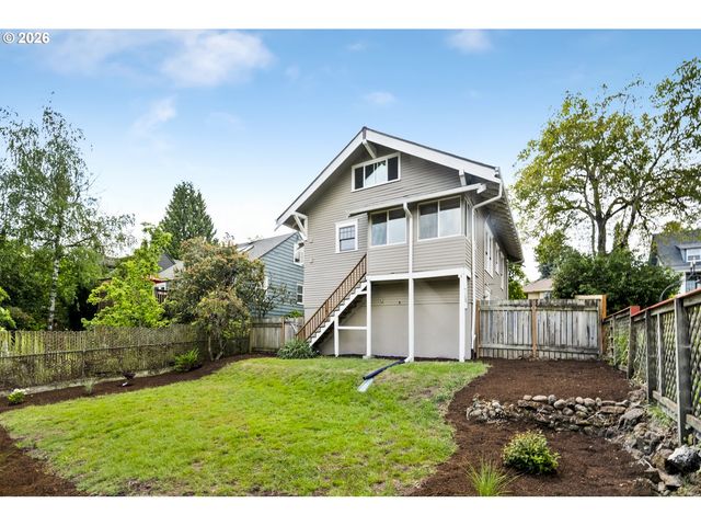 530 Se 71ST Ave, Portland, OR 97215