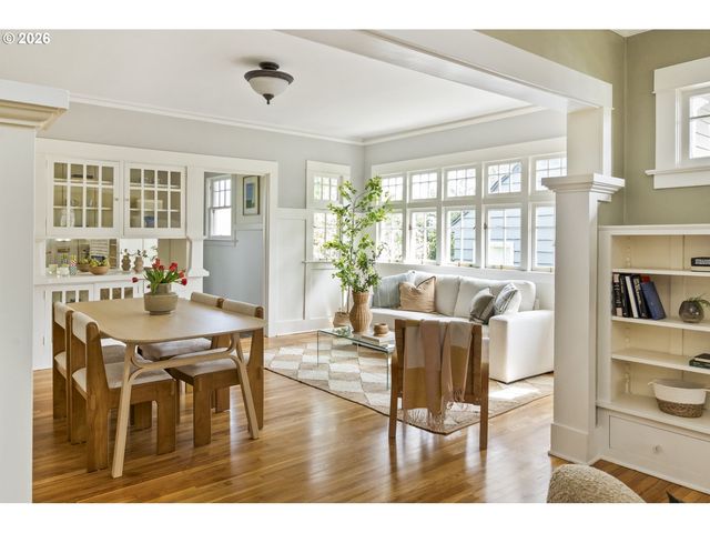530 Se 71ST Ave, Portland, OR 97215