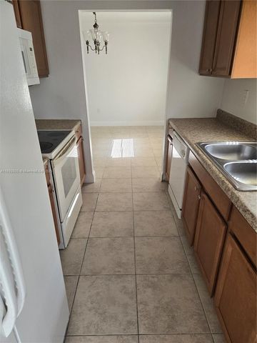 1913 Grant St 1913, Hollywood, FL 33020