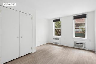 311 E 25th St Apt 2G, New York City, NY 10010