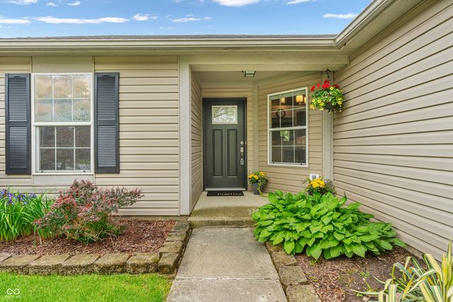 1917 Central Park Boulevard W, Greenwood, IN 46143