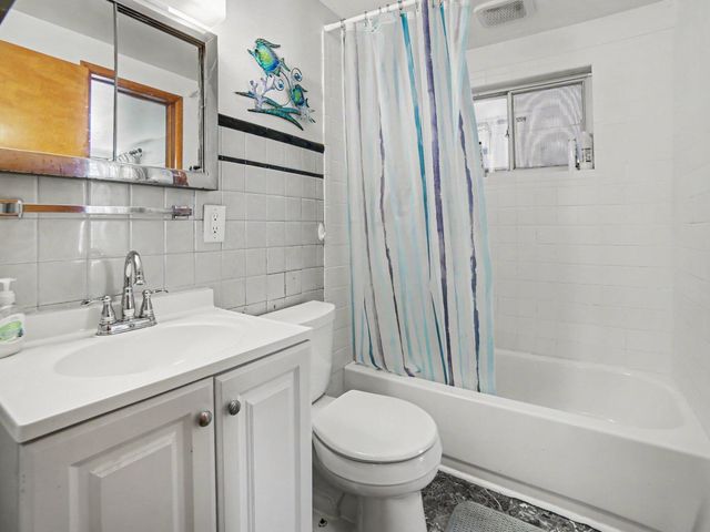 354 Lesada Avenue, Shelby, MI 49455