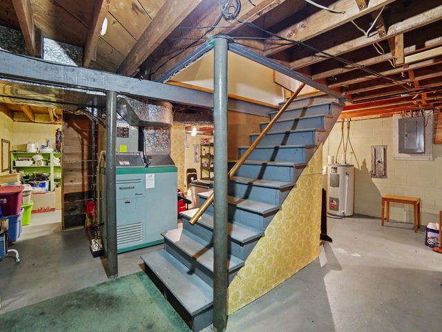 354 Lesada Avenue, Shelby, MI 49455
