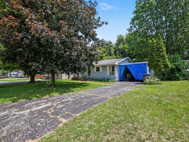 354 Lesada Avenue, Shelby, MI 49455