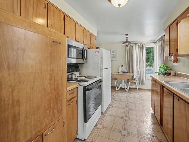 354 Lesada Avenue, Shelby, MI 49455