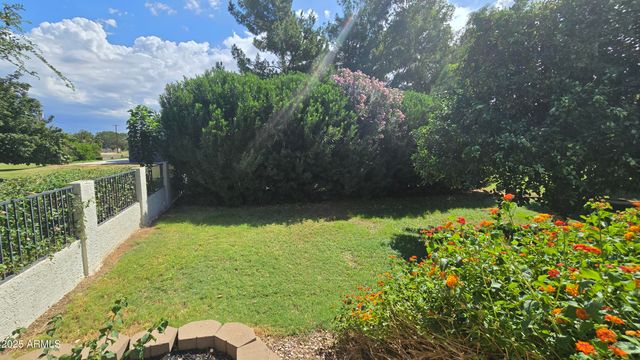 17633 W OCOTILLO Road, Waddell, AZ 85355