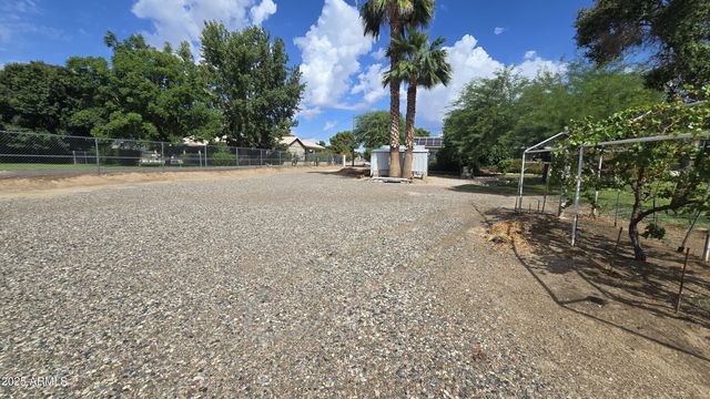 17633 W OCOTILLO Road, Waddell, AZ 85355