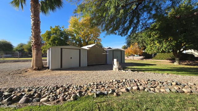 17633 W OCOTILLO Road, Waddell, AZ 85355
