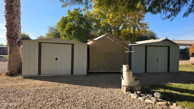 17633 W OCOTILLO Road, Waddell, AZ 85355