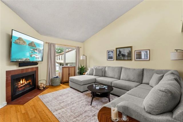 1230 S Cypress Avenue F, Ontario, CA 91762