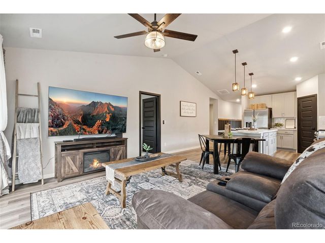 441 Gila Trl, Ault, CO 80610