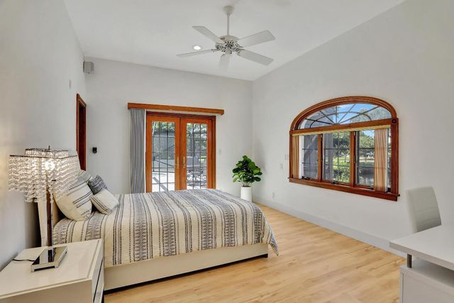 3901 NE 23rd Terrace, Lighthouse Point, FL 33064