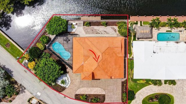 3901 NE 23rd Terrace, Lighthouse Point, FL 33064