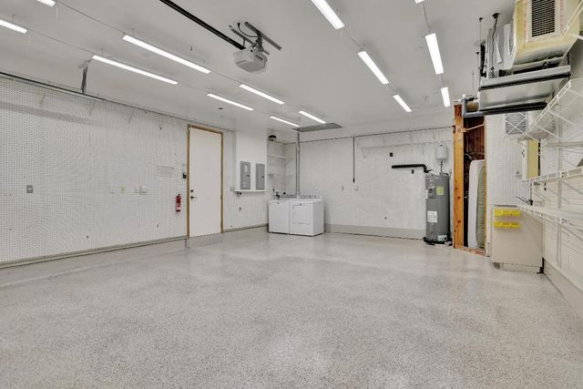 3901 NE 23rd Terrace, Lighthouse Point, FL 33064