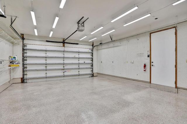 3901 NE 23rd Terrace, Lighthouse Point, FL 33064