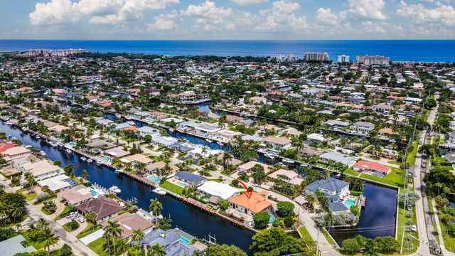 3901 NE 23rd Terrace, Lighthouse Point, FL 33064