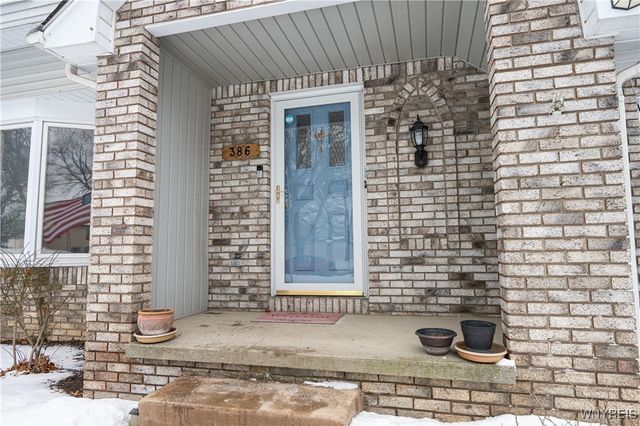 386 Old Oak Post Road, Amherst, NY 14051