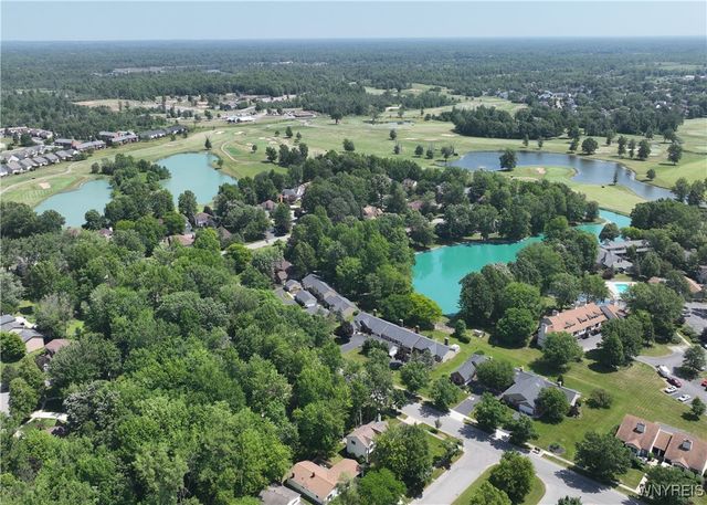 386 Old Oak Post Road, Amherst, NY 14051