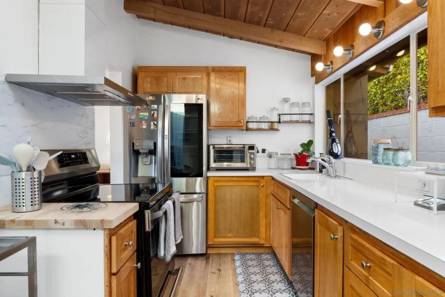 5643 Linda Rosa Ave, La Jolla, CA 92037