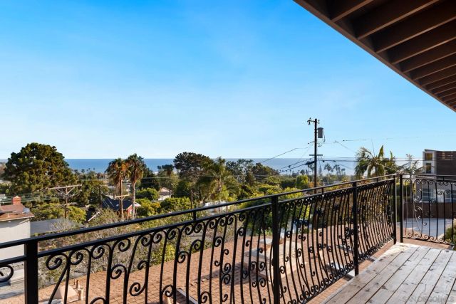 5643 Linda Rosa Ave, La Jolla, CA 92037