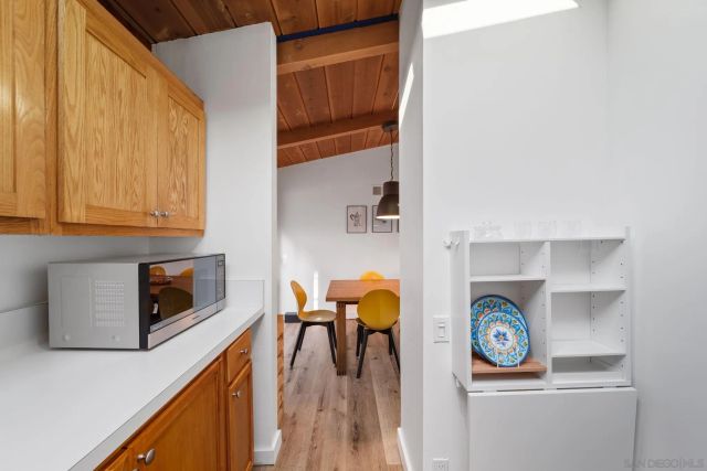 5643 Linda Rosa Ave, La Jolla, CA 92037