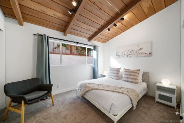 5643 Linda Rosa Ave, La Jolla, CA 92037
